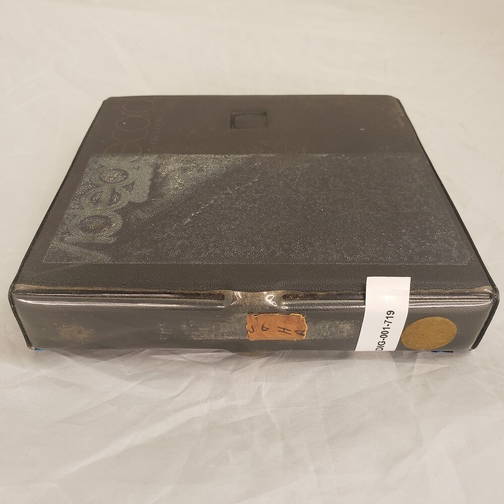 DIG-001-719.jpg