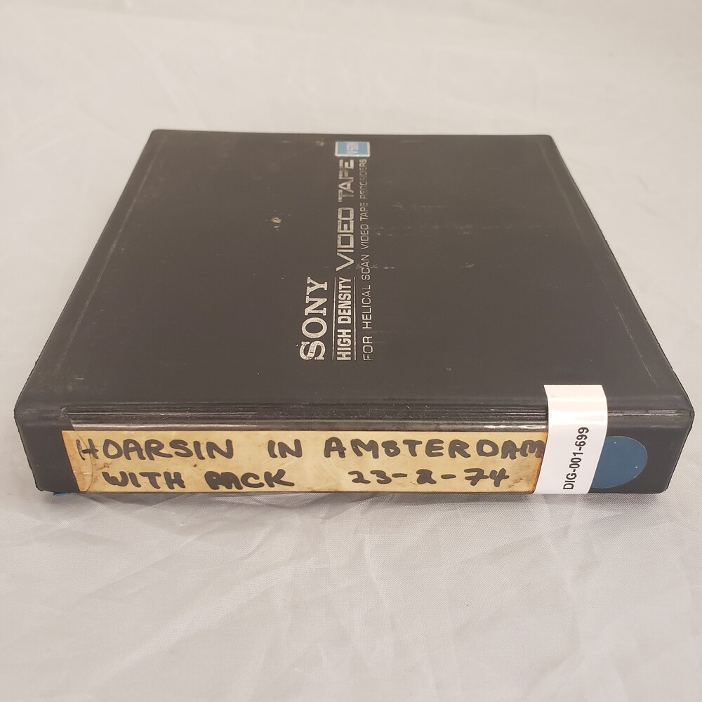 DIG-001-699.jpg DIG-001-699.jpg