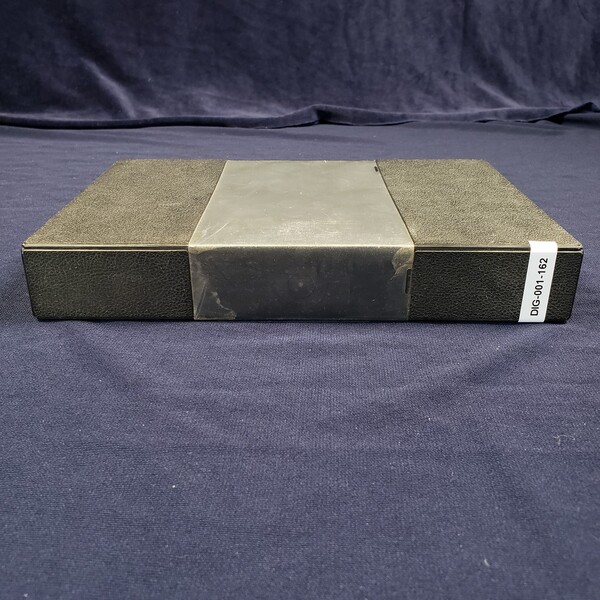 DIG-001-162.jpg
