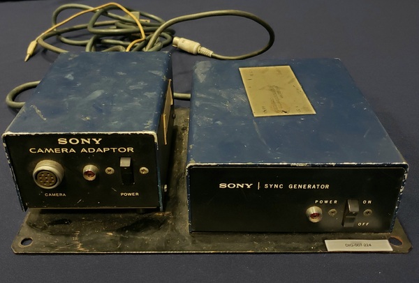 Sony Camera Adaptor / Sony Sync Generator